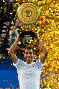 xavierllongueras_open22